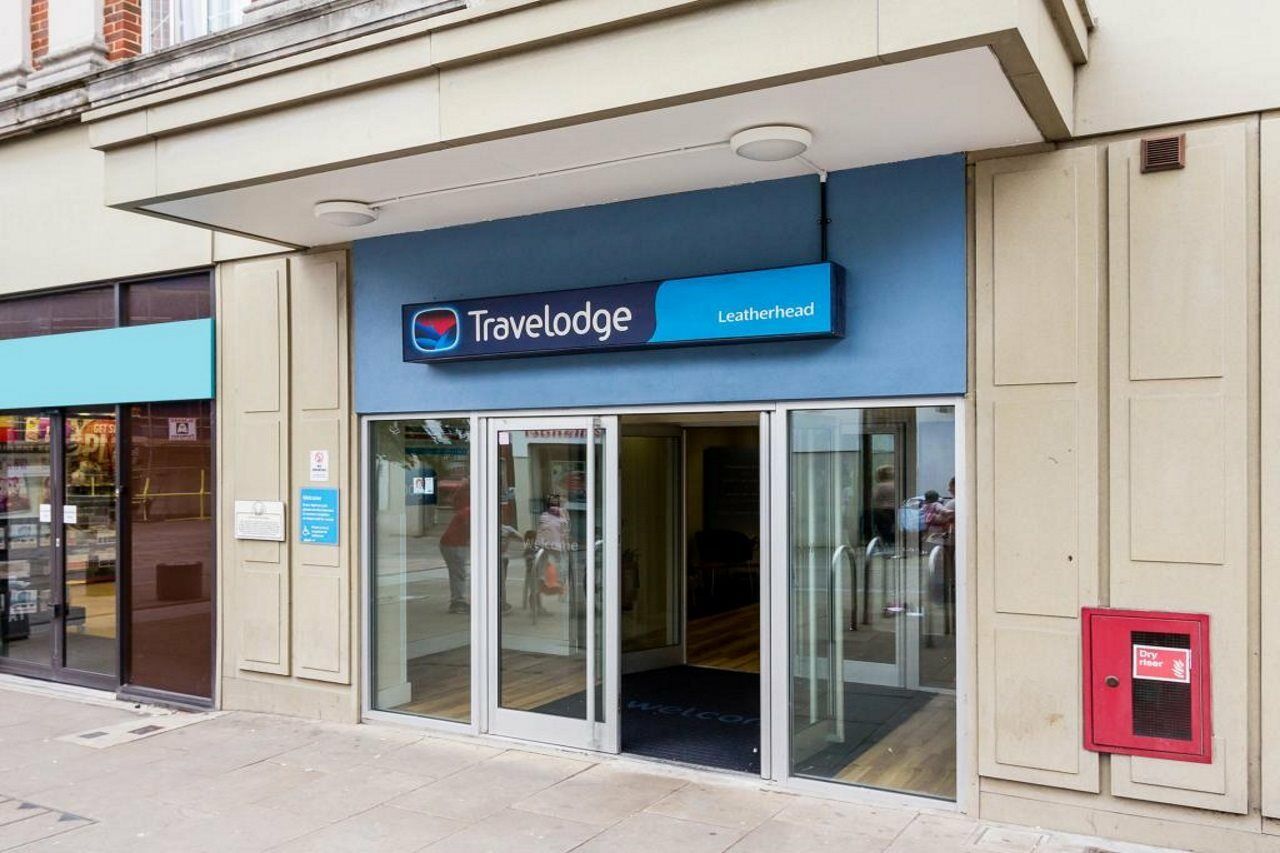 Travelodge Leatherhead Exterior foto